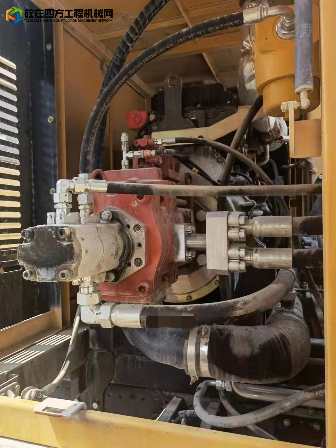 https://images.tongzsf.com/tong/truck_machine/20220411/16253ec6924f55.jpg