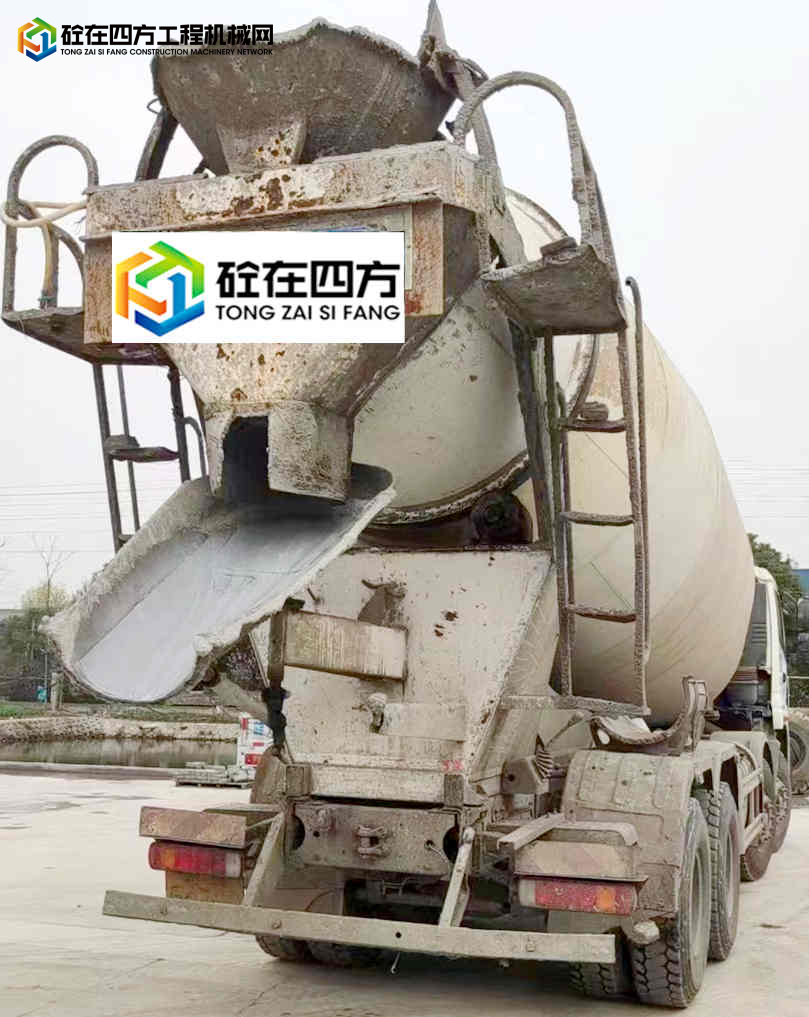 https://images.tongzsf.com/tong/truck_machine/20220411/16253fc44b969e.jpg