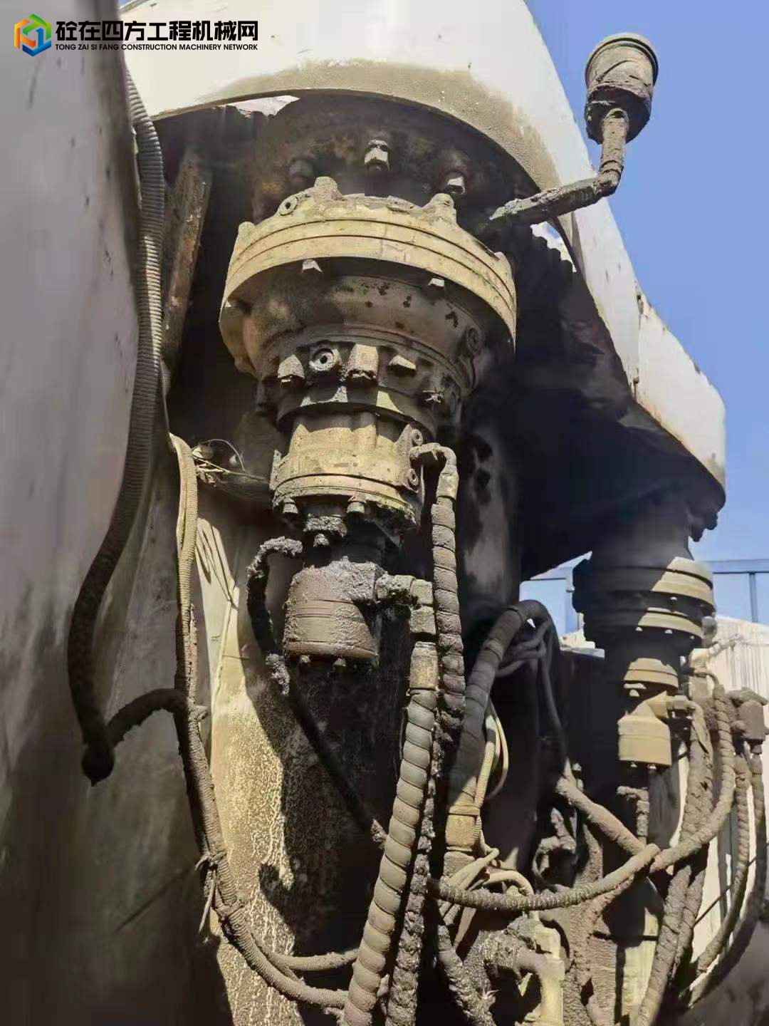 https://images.tongzsf.com/tong/truck_machine/20220412/16254d3ec713b9.jpg