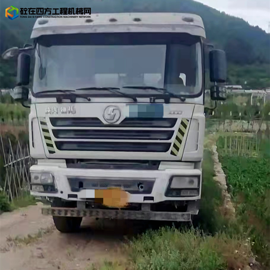 https://images.tongzsf.com/tong/truck_machine/20220412/16254f1d9a4ad0.jpg