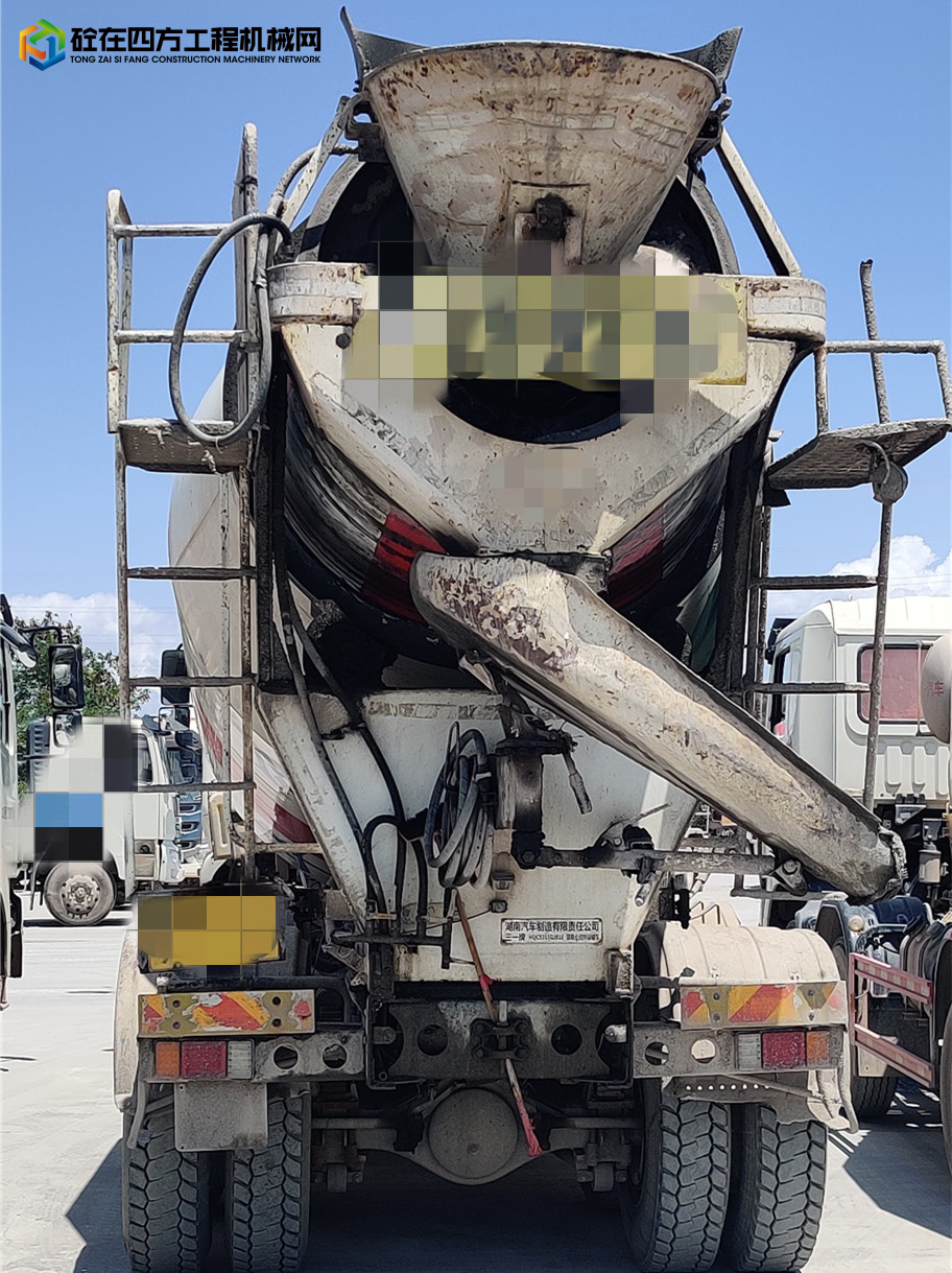 https://images.tongzsf.com/tong/truck_machine/20220412/162551fefa5428.jpg