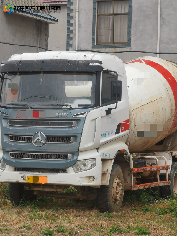 https://images.tongzsf.com/tong/truck_machine/20220413/16256683cd2eb9.jpg
