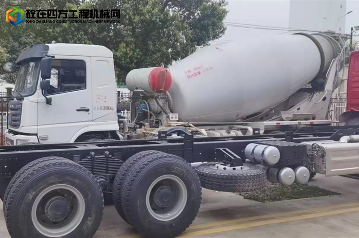 https://images.tongzsf.com/tong/truck_machine/20220414/16257a53e77503.jpg