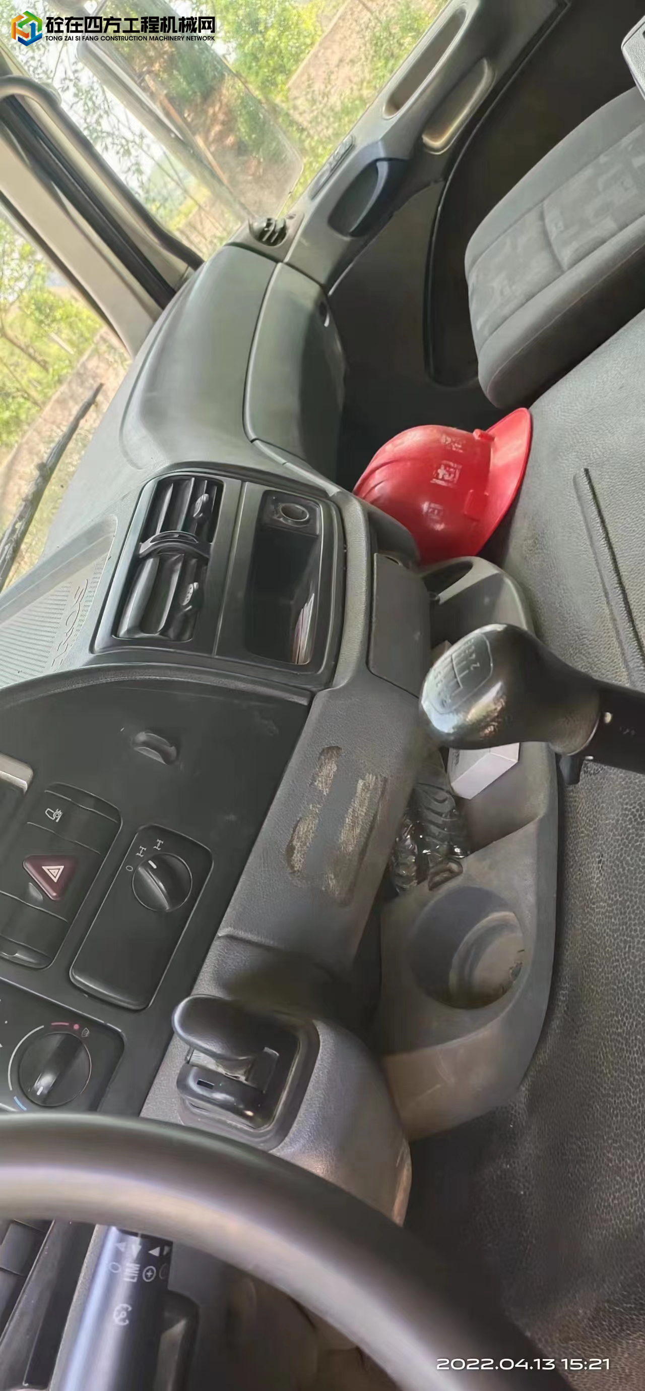 https://images.tongzsf.com/tong/truck_machine/20220415/1625918ed5dbea.jpg