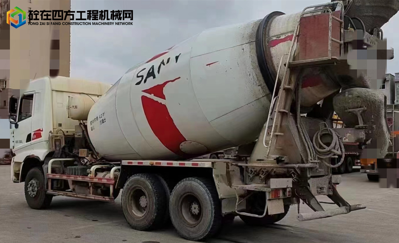 https://images.tongzsf.com/tong/truck_machine/20220416/1625a2ff4ec572.jpg