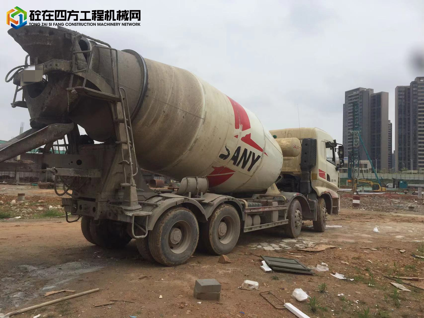 https://images.tongzsf.com/tong/truck_machine/20220419/1625e4e04b4154.jpg