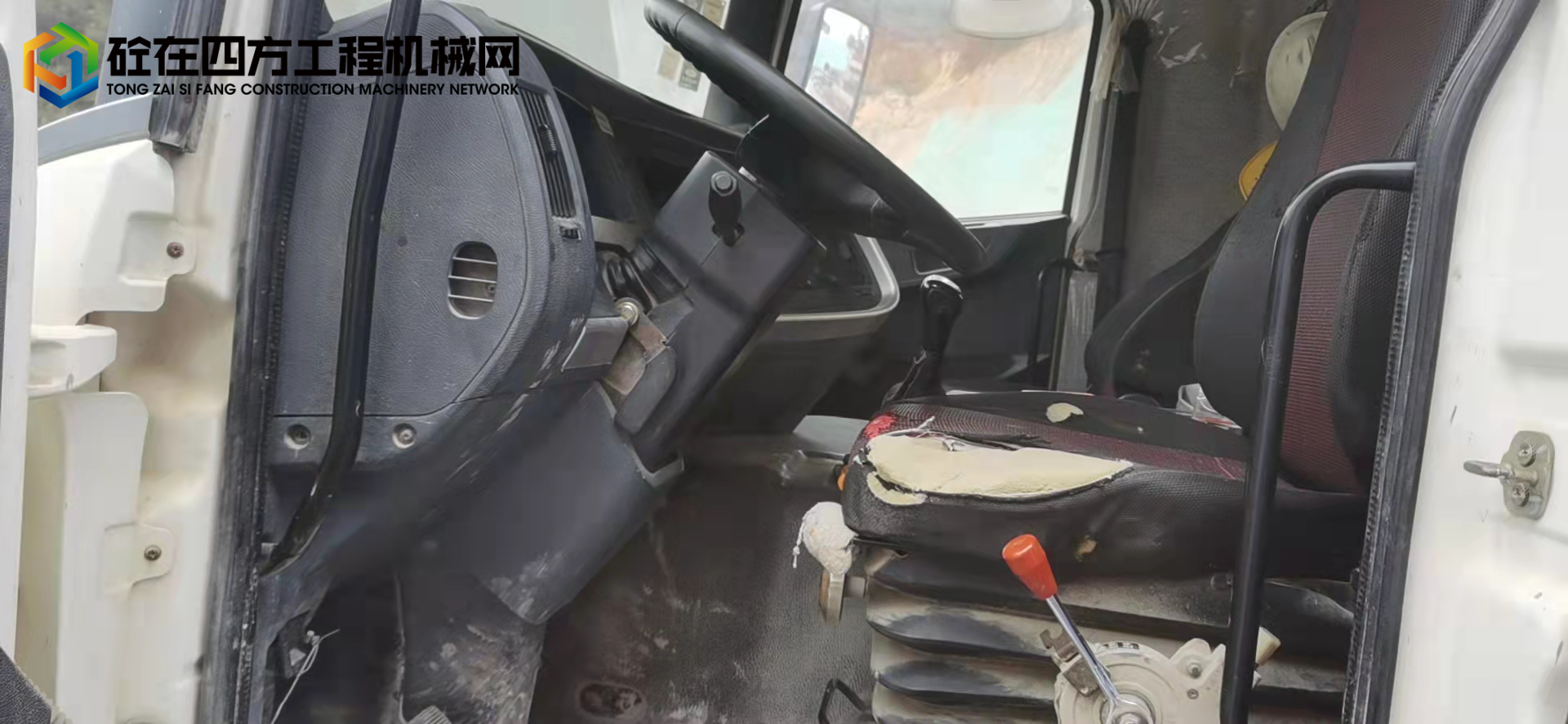https://images.tongzsf.com/tong/truck_machine/20220419/1625e7fd032be0.jpg