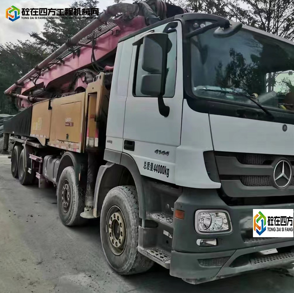https://images.tongzsf.com/tong/truck_machine/20220420/1625f7a54bed08.jpg