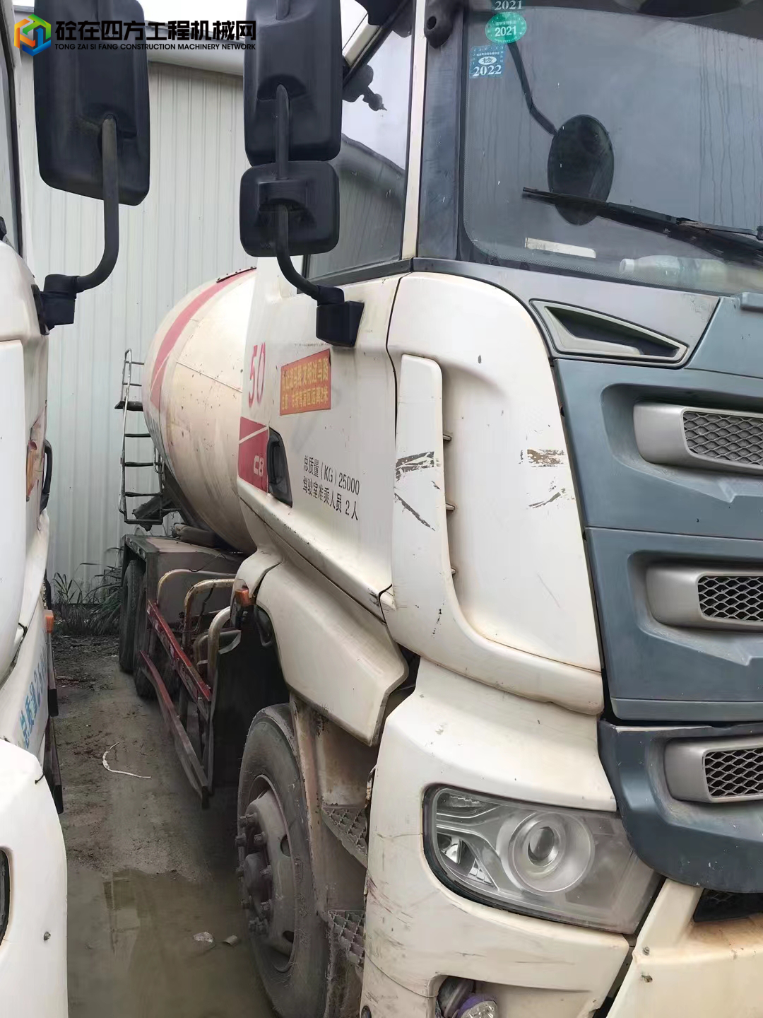 https://images.tongzsf.com/tong/truck_machine/20220421/16260f4c3aacd3.jpg