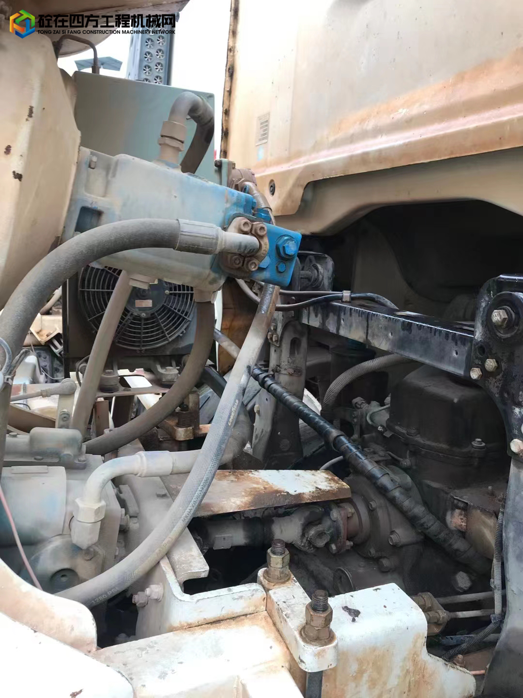 https://images.tongzsf.com/tong/truck_machine/20220421/16260f4c75ab2f.jpg