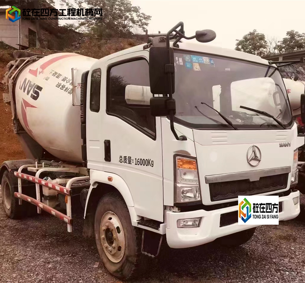 https://images.tongzsf.com/tong/truck_machine/20220422/162620500b2ddf.jpg