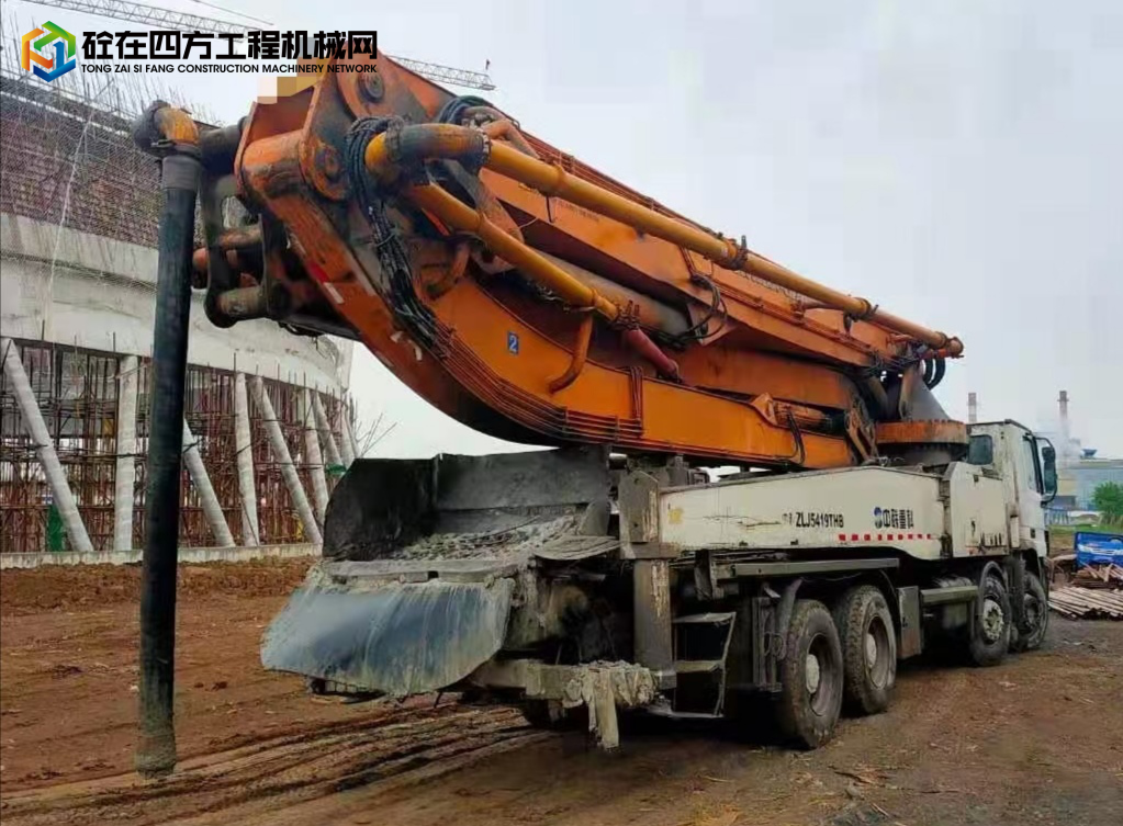 https://images.tongzsf.com/tong/truck_machine/20220423/162635952a6ec3.jpg