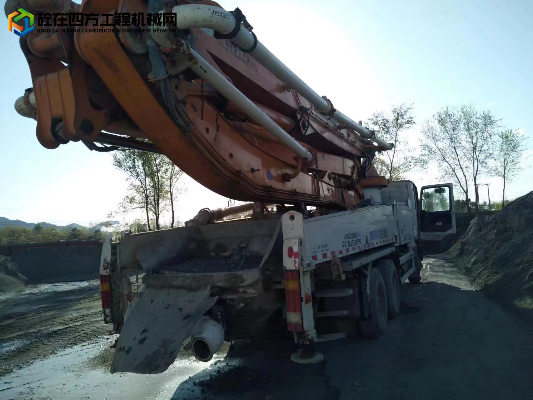 https://images.tongzsf.com/tong/truck_machine/20220423/16263b0a37e78e.jpg