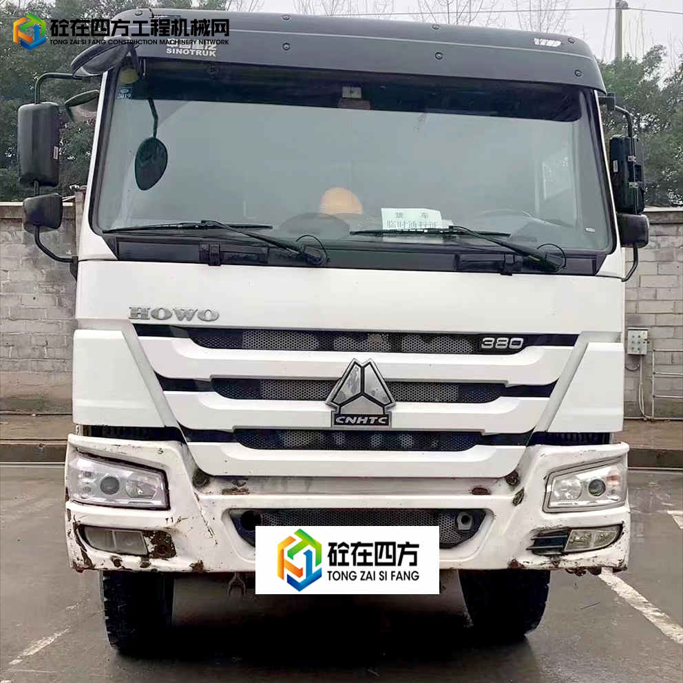 https://images.tongzsf.com/tong/truck_machine/20220423/16263c9a020f00.jpg
