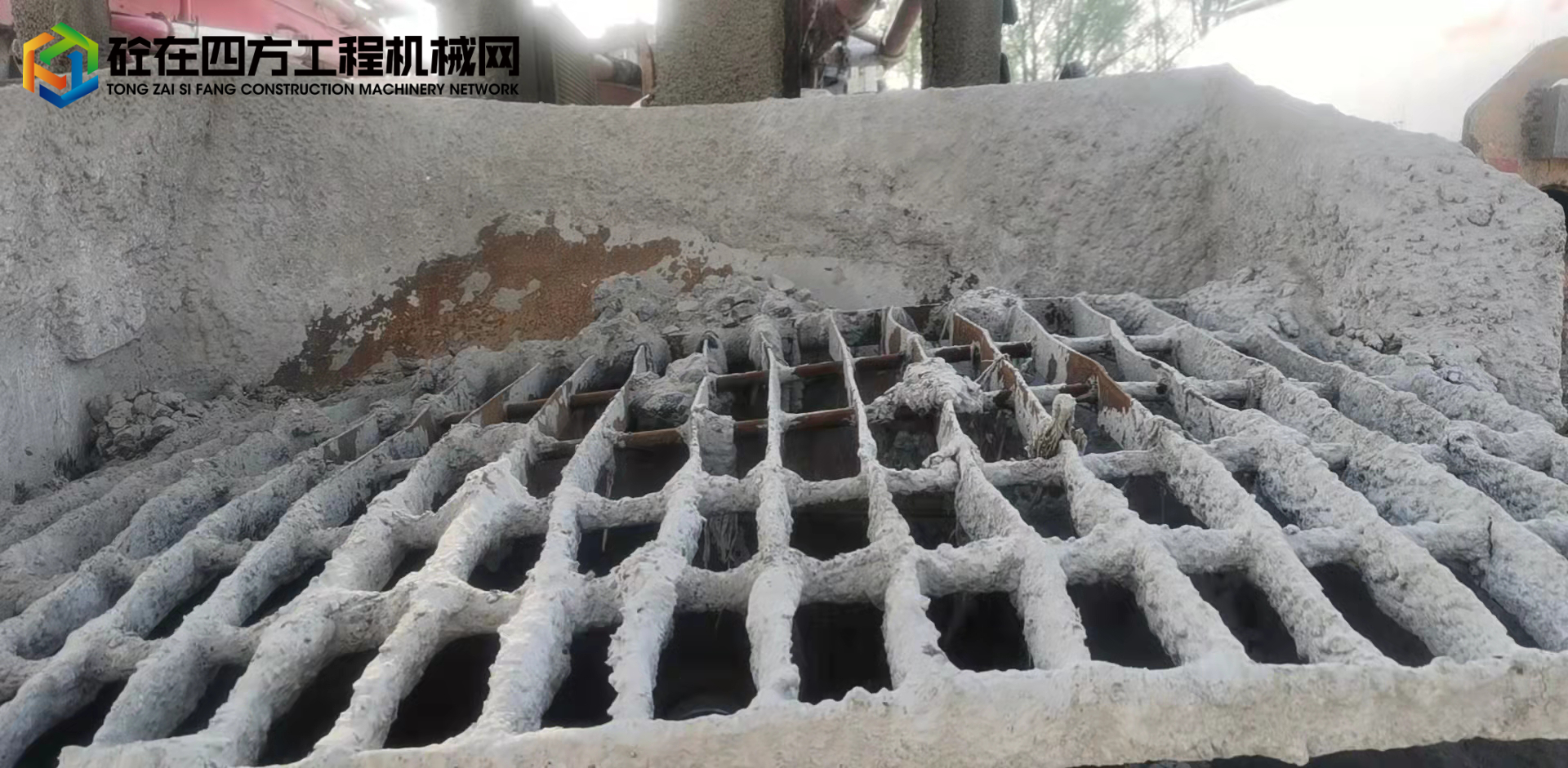 https://images.tongzsf.com/tong/truck_machine/20220425/162663c888fc76.jpg