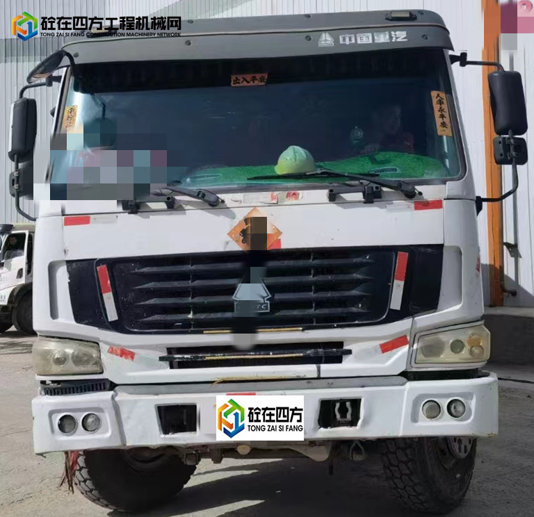 https://images.tongzsf.com/tong/truck_machine/20220426/16267c22eb9d69.jpg