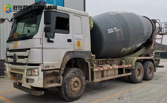 https://images.tongzsf.com/tong/truck_machine/20220427/162689e6a1476f.jpg