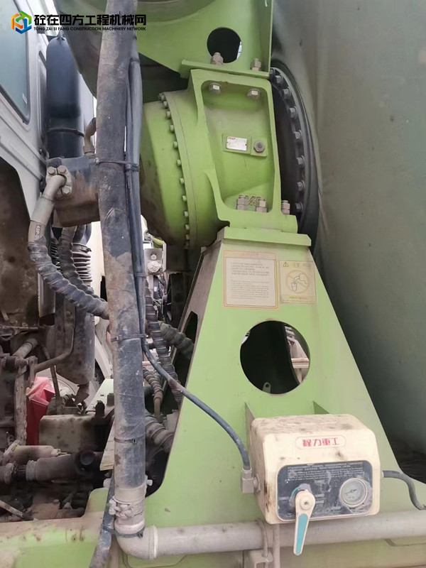 https://images.tongzsf.com/tong/truck_machine/20220427/162689e6fe8d0d.jpg