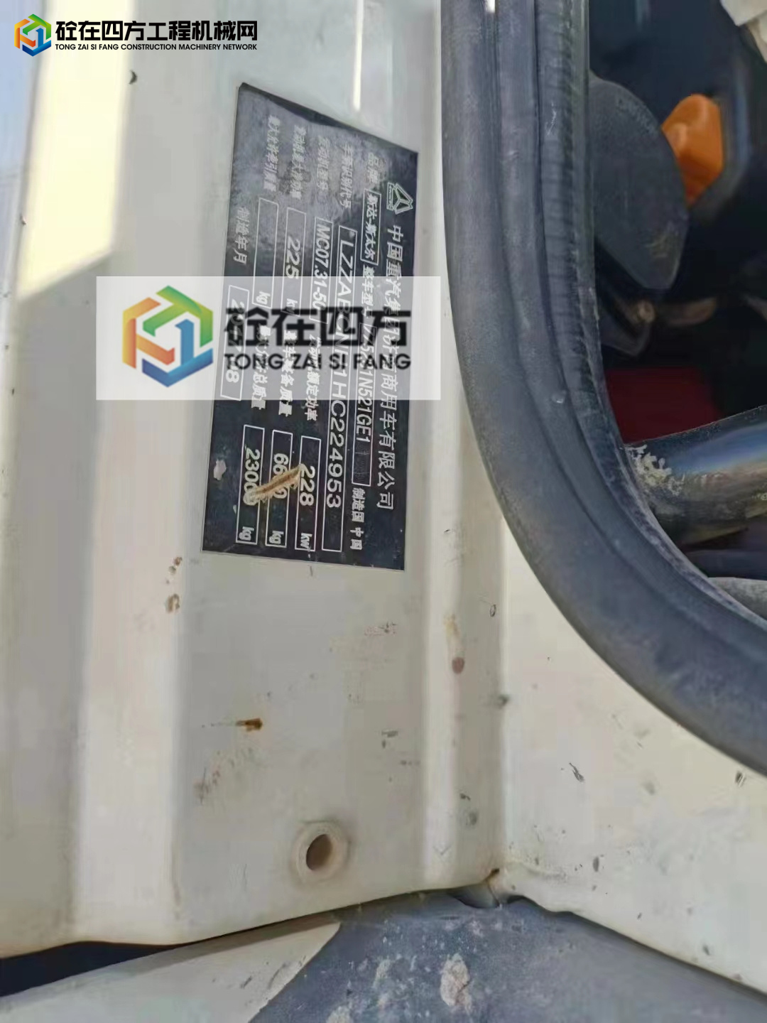 https://images.tongzsf.com/tong/truck_machine/20220427/16268a1e3bab04.jpg
