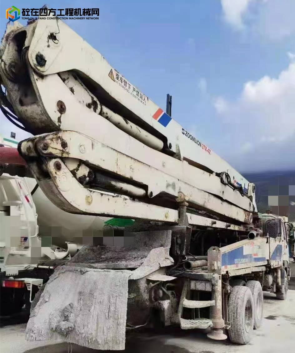 https://images.tongzsf.com/tong/truck_machine/20220427/16268a58ae2e87.jpg