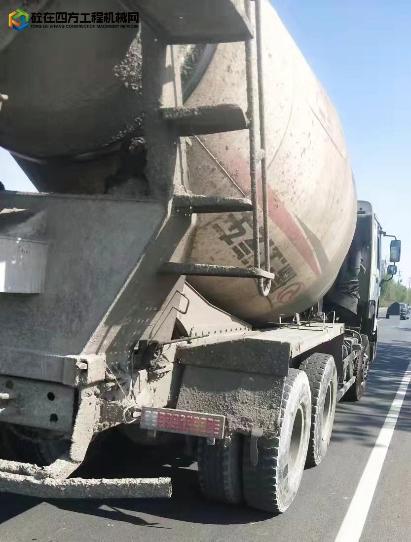 https://images.tongzsf.com/tong/truck_machine/20220427/16268a68aed02e.jpg
