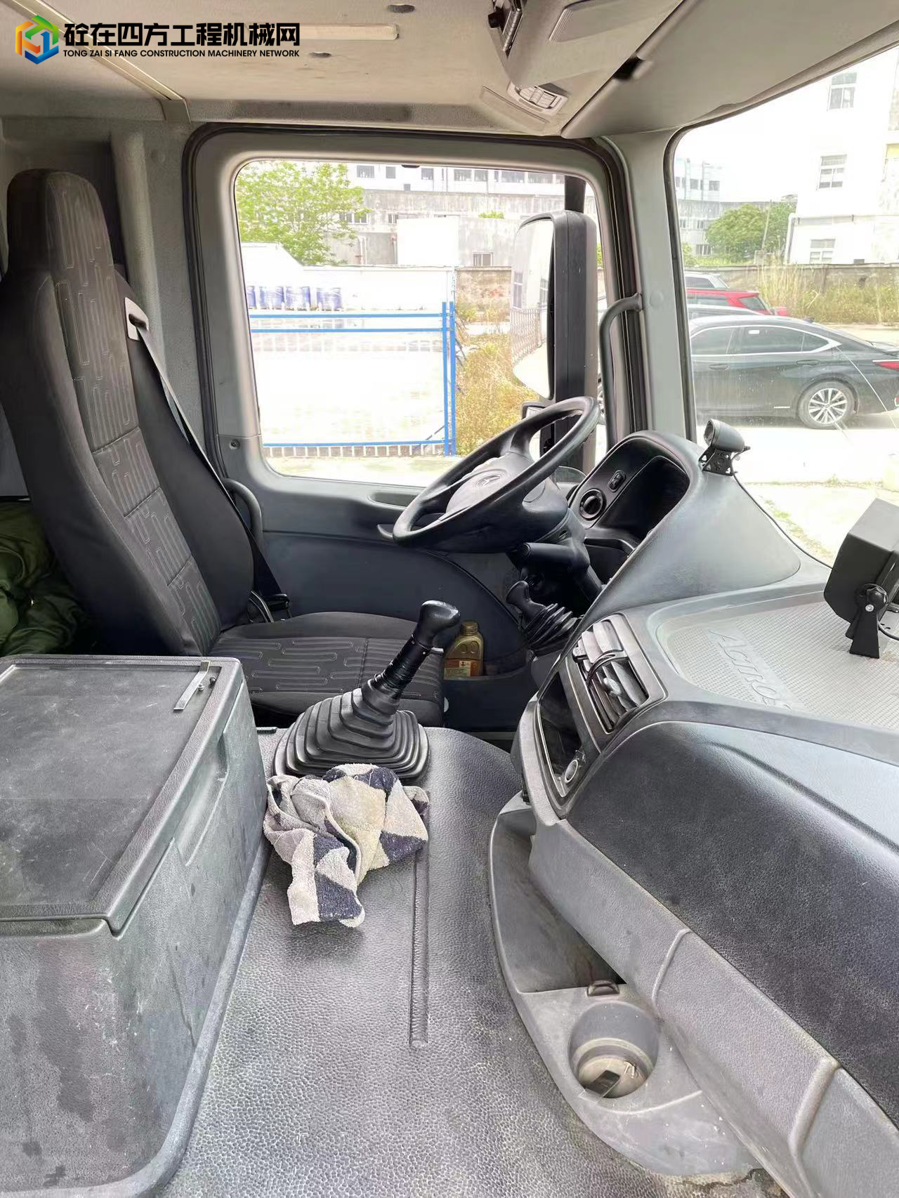 https://images.tongzsf.com/tong/truck_machine/20220427/16268fdf91ac3a.jpg