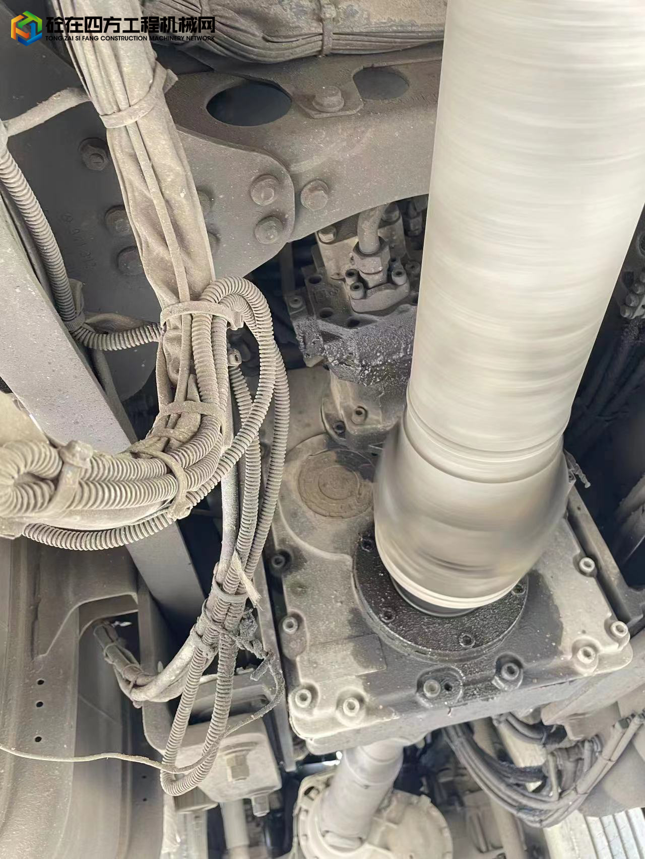 https://images.tongzsf.com/tong/truck_machine/20220427/16268fdfbd09d1.jpg