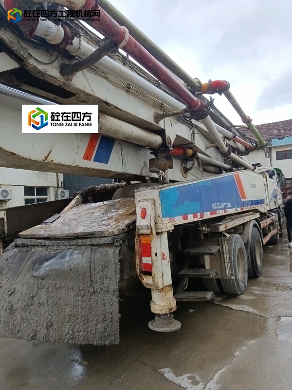 https://images.tongzsf.com/tong/truck_machine/20220429/1626bad2350c31.jpg