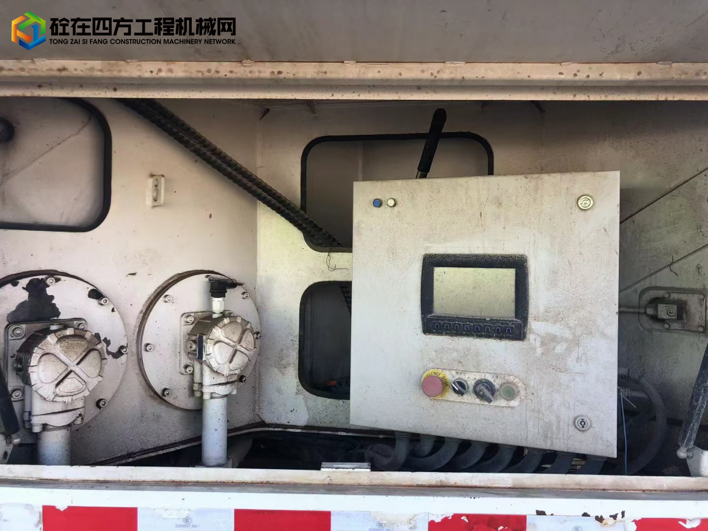 https://images.tongzsf.com/tong/truck_machine/20220501/1626de772e3440.jpg