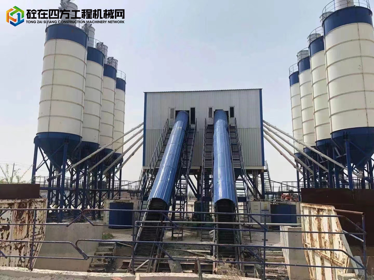 https://images.tongzsf.com/tong/truck_machine/20220503/16270e991d992e.jpg