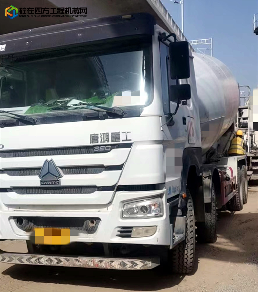 https://images.tongzsf.com/tong/truck_machine/20220505/1627338de90866.jpg