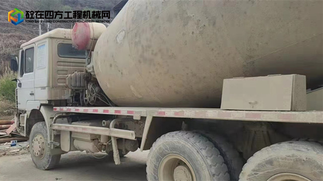 https://images.tongzsf.com/tong/truck_machine/20220505/162736374c83dd.jpg