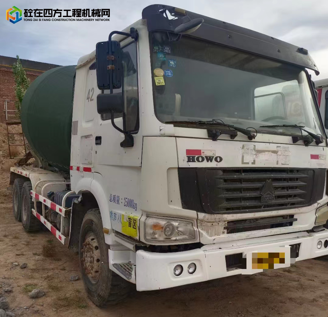 https://images.tongzsf.com/tong/truck_machine/20220506/162747890e7ec2.jpg