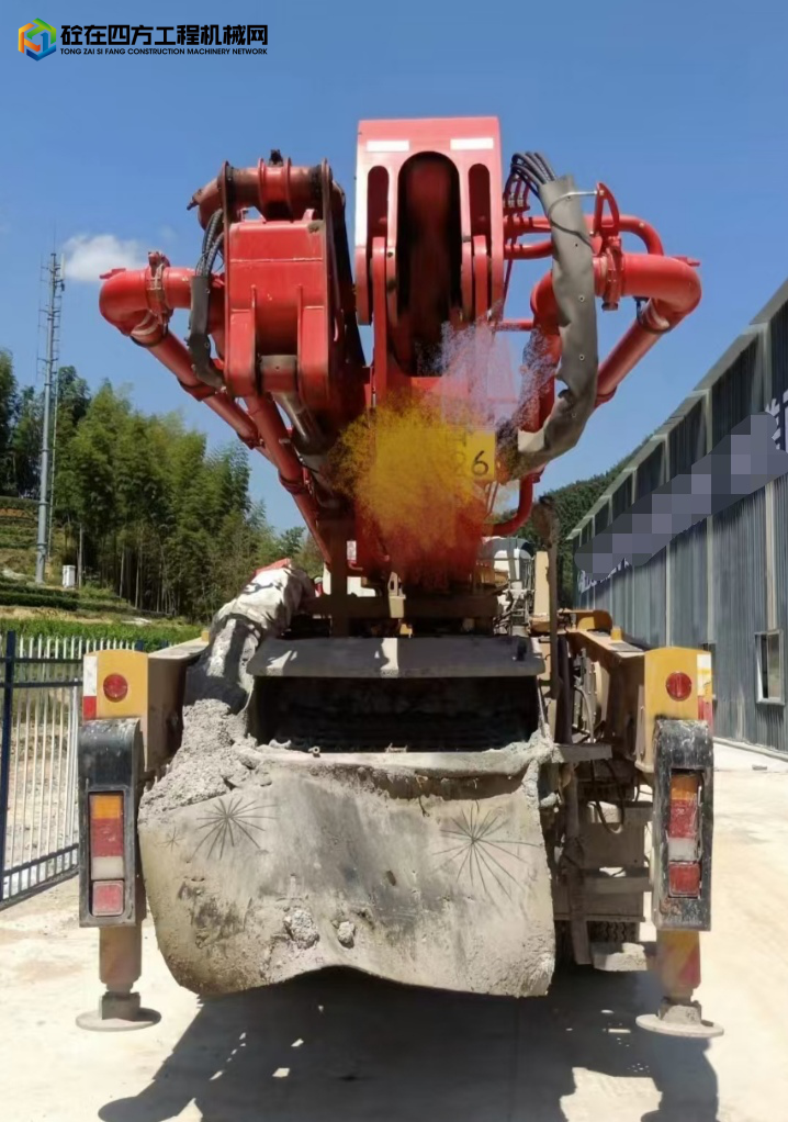 https://images.tongzsf.com/tong/truck_machine/20220506/16274c03575fe4.jpg