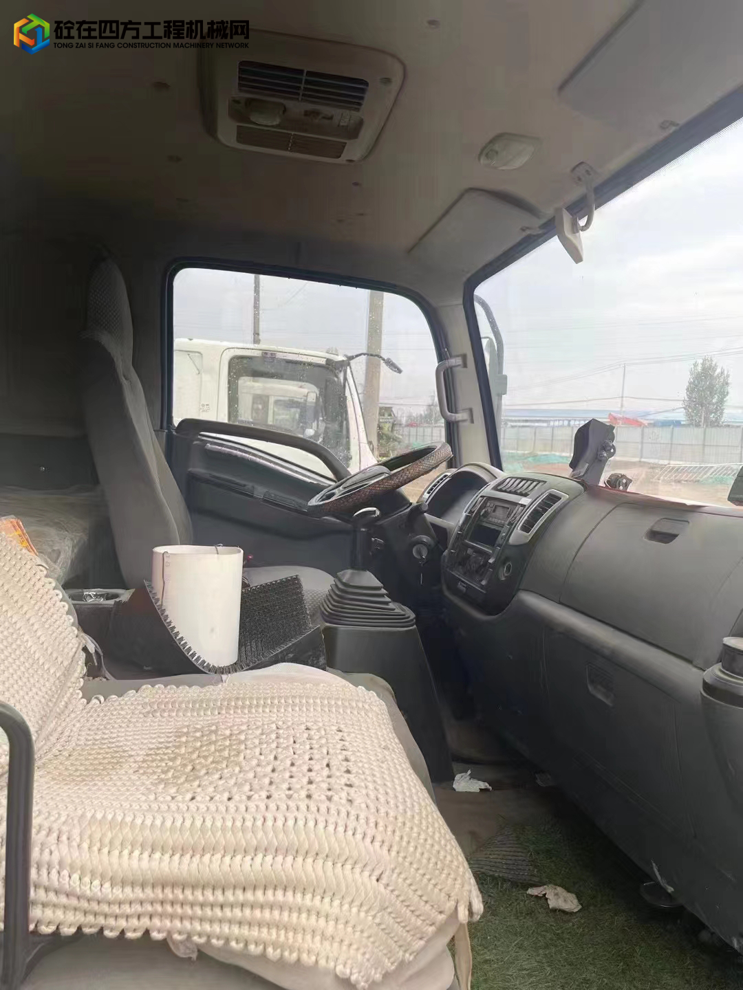 https://images.tongzsf.com/tong/truck_machine/20220507/162763d6e317c2.jpg