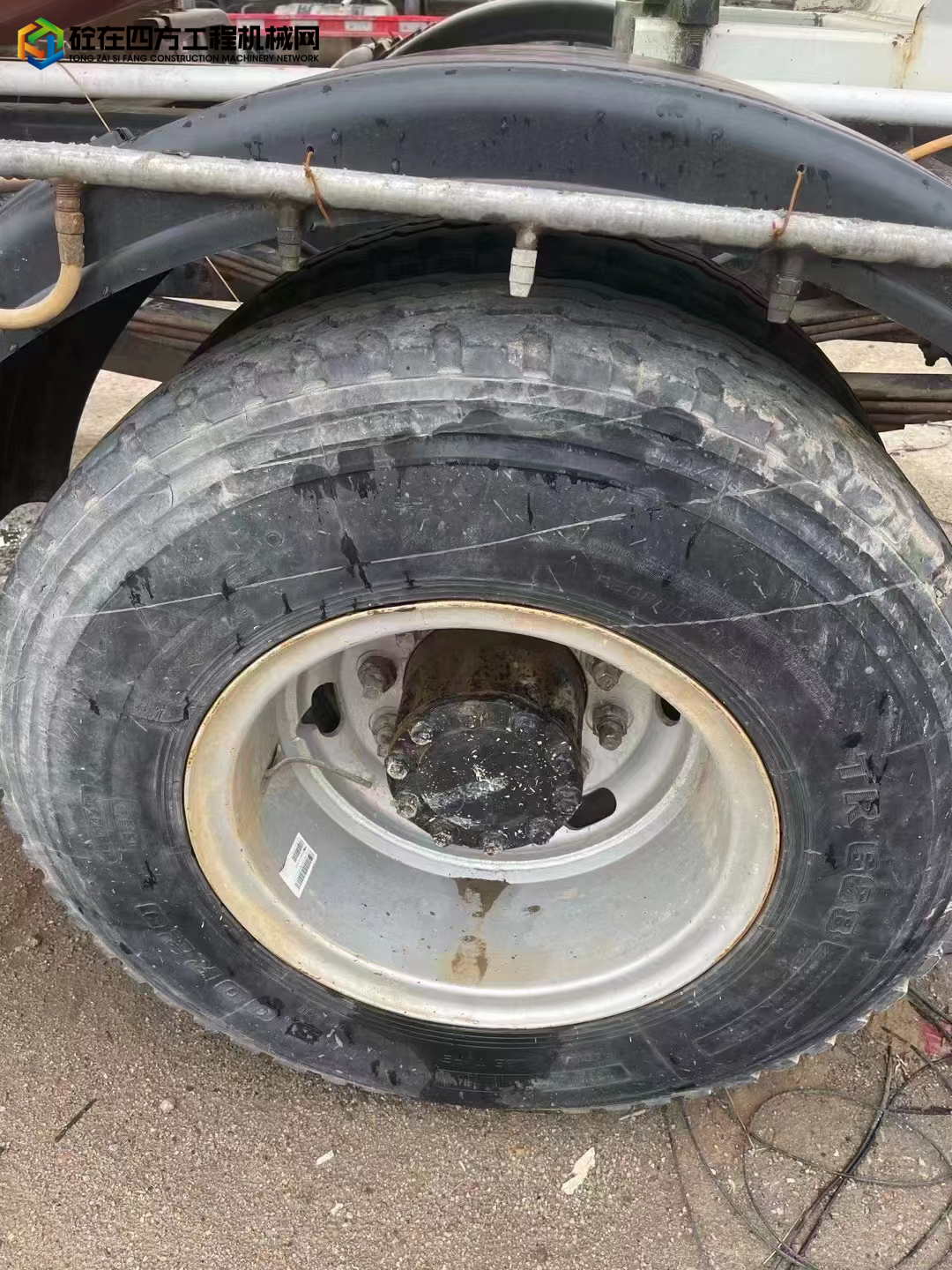 https://images.tongzsf.com/tong/truck_machine/20220507/162763d7bace05.jpg