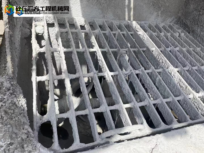 https://images.tongzsf.com/tong/truck_machine/20220507/1627643aa6177d.jpg