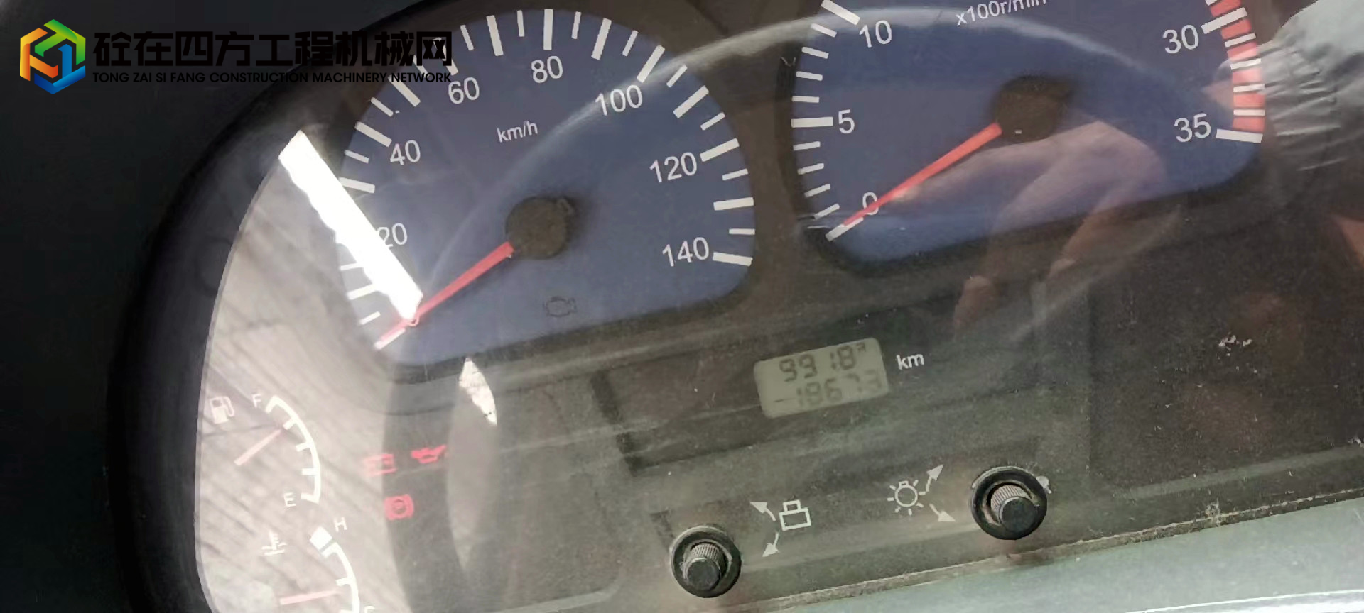 https://images.tongzsf.com/tong/truck_machine/20220510/1627a2af25b0b9.jpg