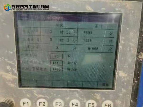 https://images.tongzsf.com/tong/truck_machine/20220511/1627b12cb918d9.jpg