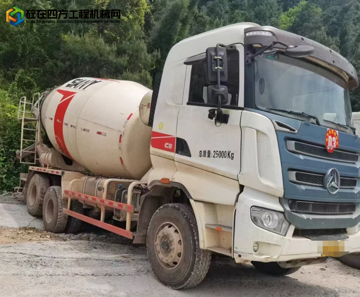 https://images.tongzsf.com/tong/truck_machine/20220511/1627b1cd09aaaf.jpg