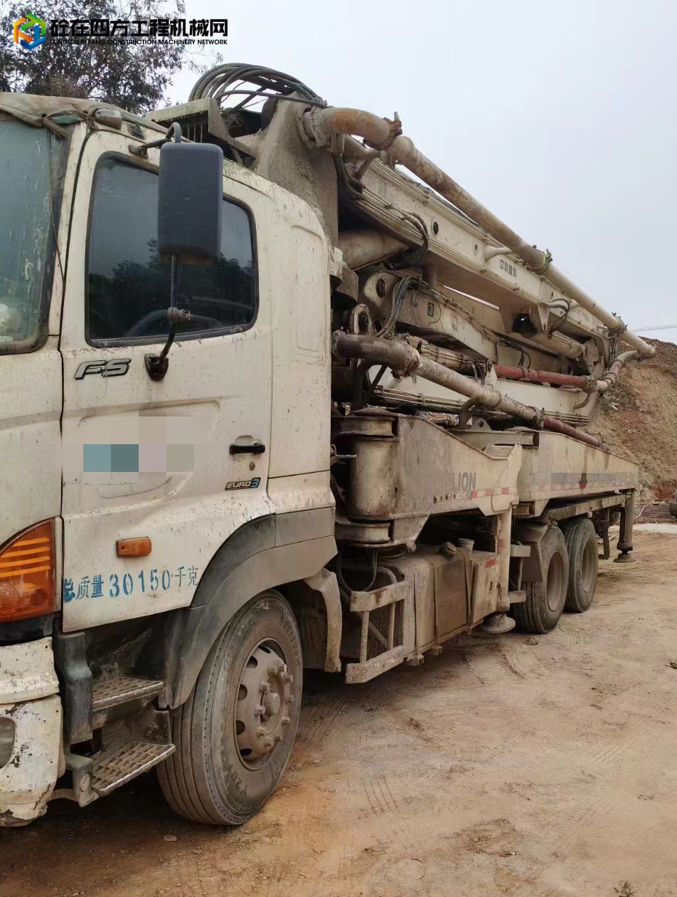 https://images.tongzsf.com/tong/truck_machine/20220512/1627c6d928cfe5.jpg