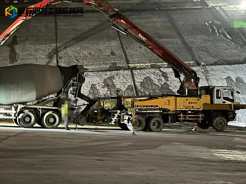 https://images.tongzsf.com/tong/truck_machine/20220512/1627cb4cf87121.jpg