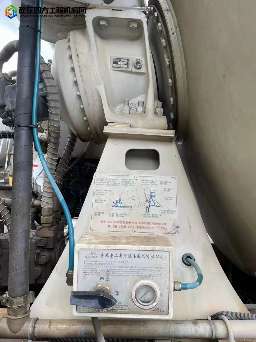 https://images.tongzsf.com/tong/truck_machine/20220512/1627cd1adcc375.jpg