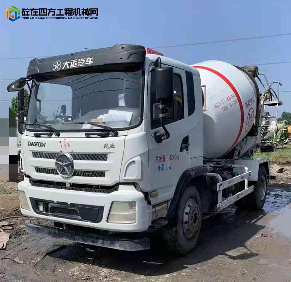 https://images.tongzsf.com/tong/truck_machine/20220513/1627df86636177.jpg