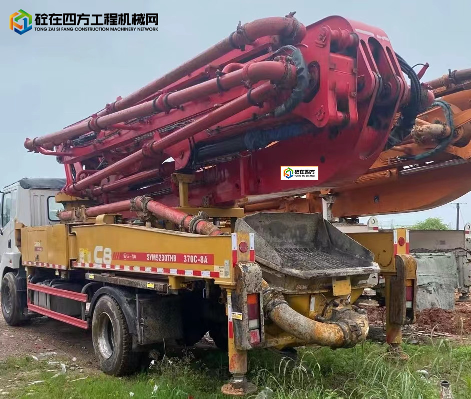 https://images.tongzsf.com/tong/truck_machine/20220513/1627dfa38eed63.jpg