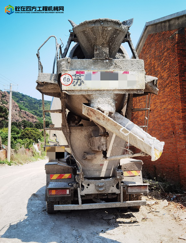 https://images.tongzsf.com/tong/truck_machine/20220513/1627e0049b6a9e.jpg