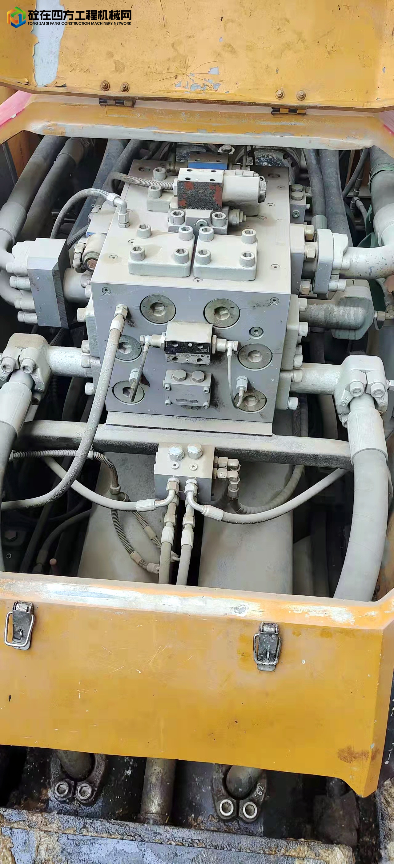 https://images.tongzsf.com/tong/truck_machine/20220513/1627e17f98b18d.jpg