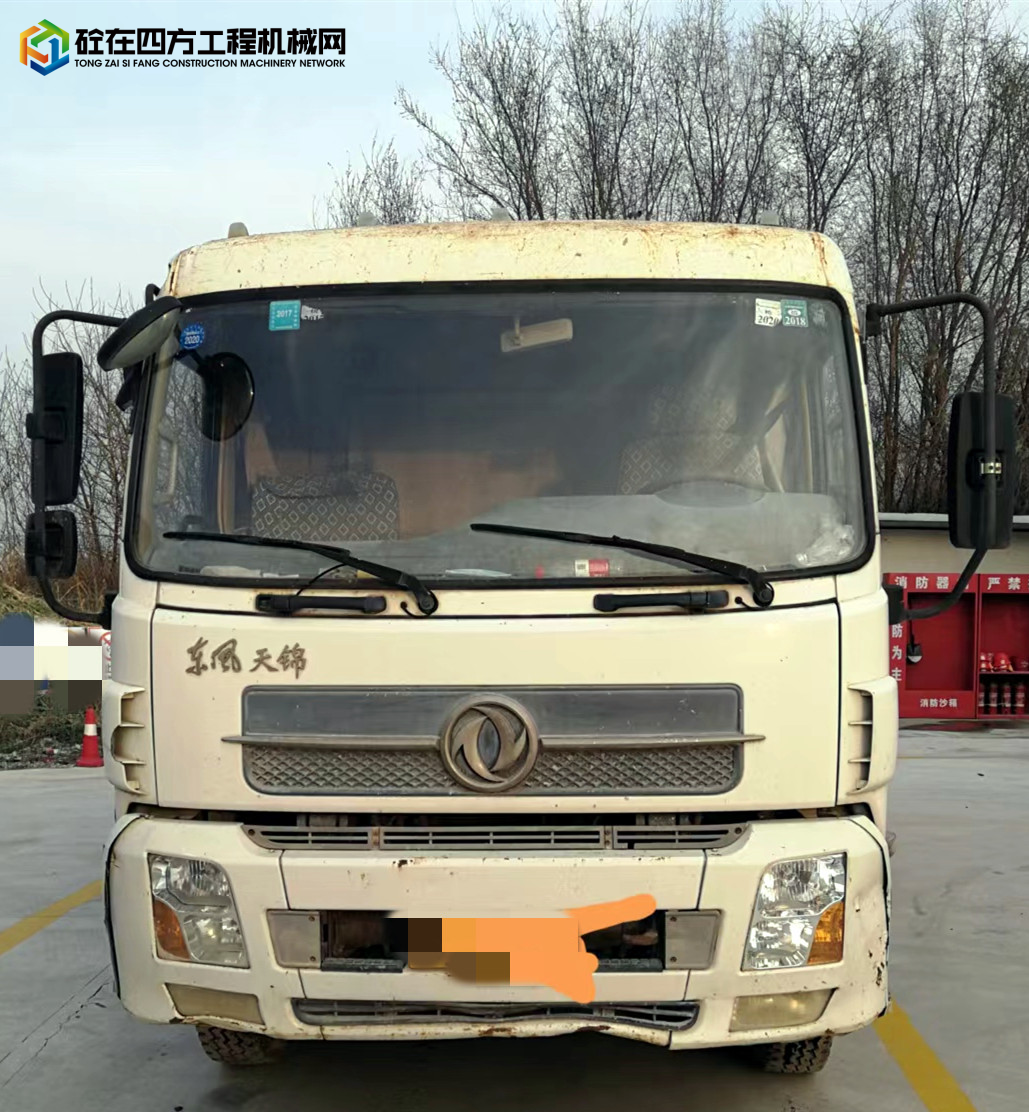 https://images.tongzsf.com/tong/truck_machine/20220513/1627e1daf1ab68.jpg