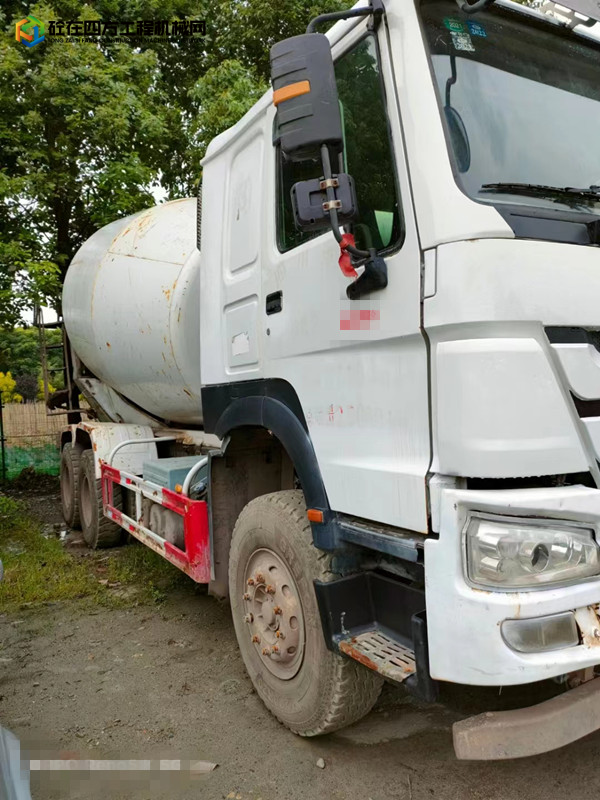 https://images.tongzsf.com/tong/truck_machine/20220516/16281b214eaec5.jpg