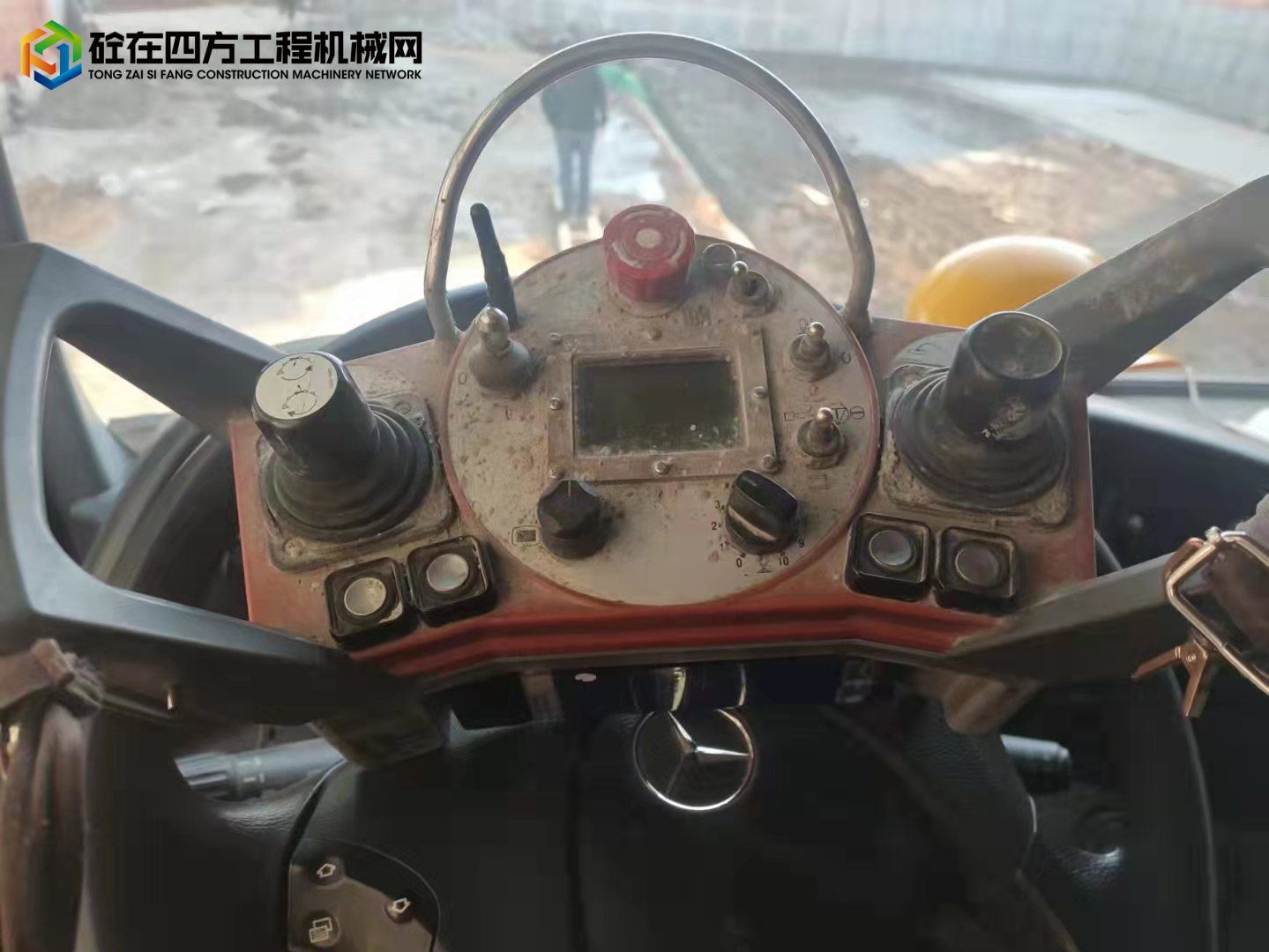 https://images.tongzsf.com/tong/truck_machine/20220518/1628496d855f41.jpg